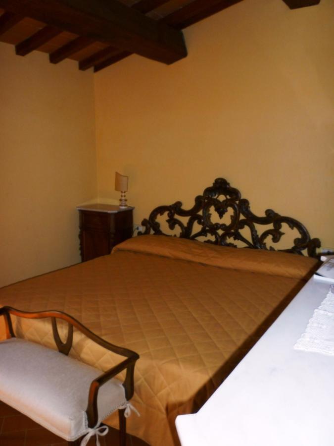 Bacchereto Agriturismo Casa Belvedere الغرفة الصورة